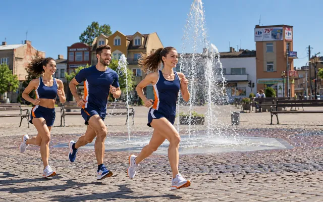 Running illustration for Sochaczew: adult runners in a destination setting; not the featured race edition or its course.
